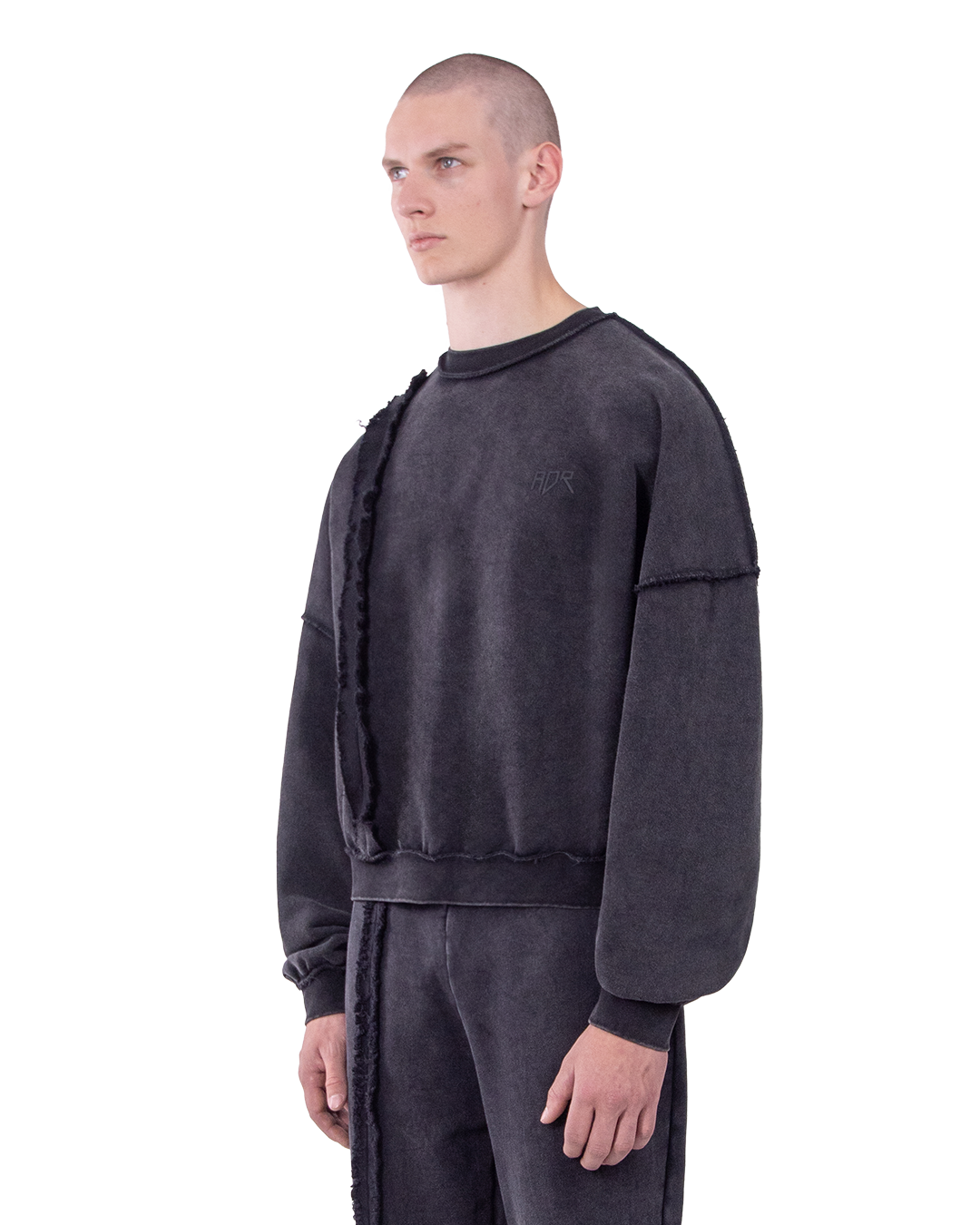 LOGO SWEATER - BLACK