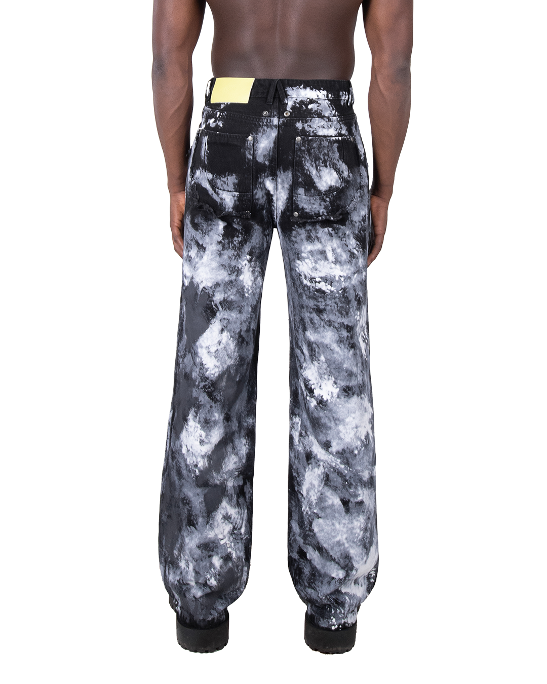 ARTISAN DENIM JEANS
